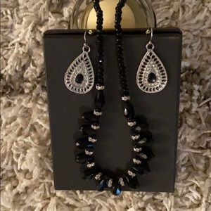 Costume Necklace & Earring Set
